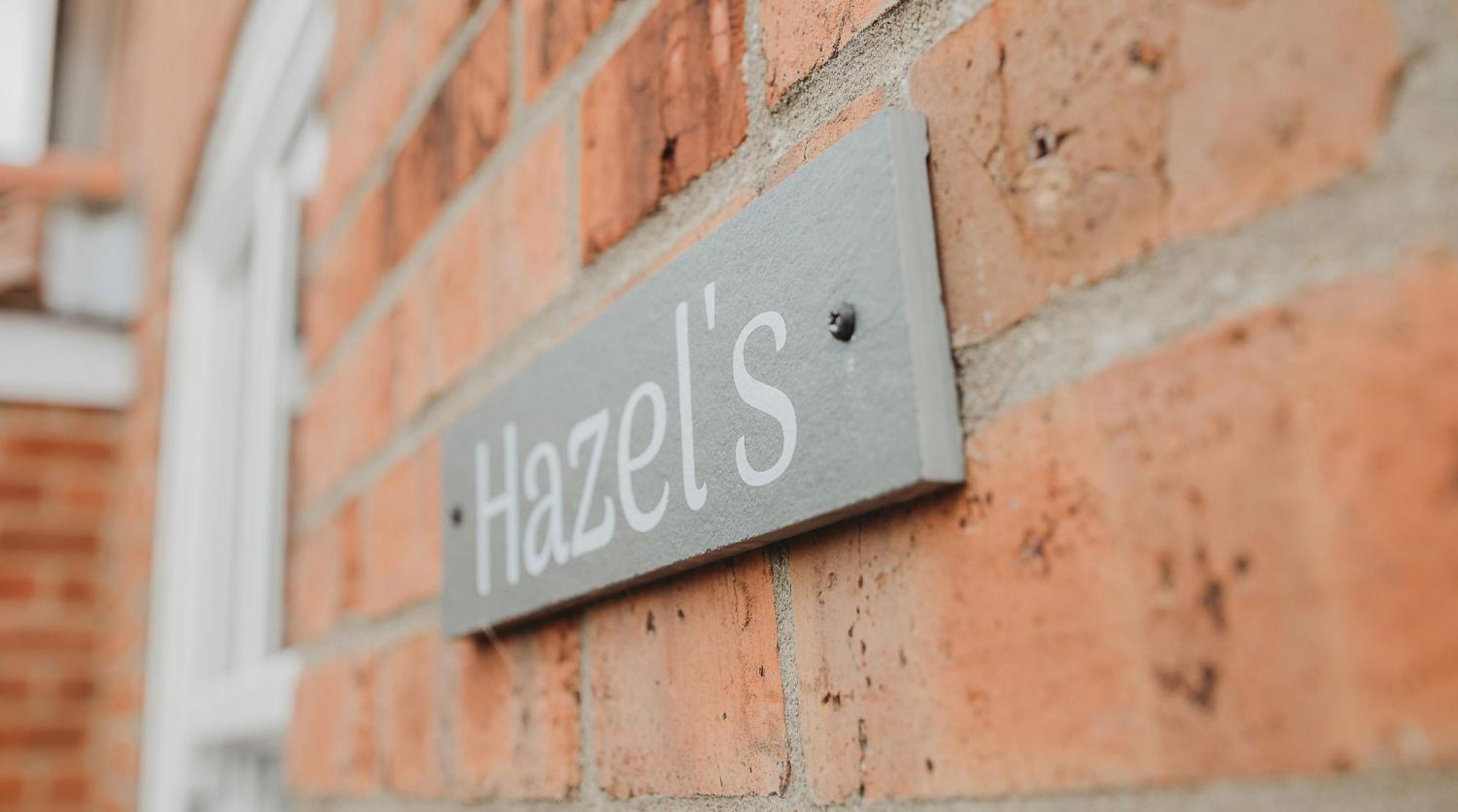 Hazel'S Villa เลสตัน ภายนอก รูปภาพ